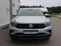 gebraucht VW Tiguan 2,0 TDI 4Motion Life DSG AHK LED APP-Connect 18...