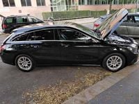 Gebraucht Mercedes CLA200 Shooting Brake 136 PS (100 kW) 2016 Schwarz Kombi