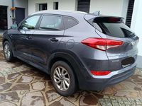 gebraucht Hyundai Tucson TUCSON17 CRDI Start-Stopp Go DCTGo