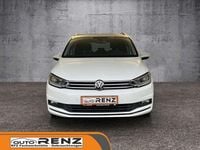 Gebraucht VW Touran Highline 150 PS (110 kW) 2022 Weiß Van / Kleinbus