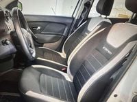 Gebraucht Dacia Sandero Prestige 90 PS (66 kW) 2017 Weiß Kleinwagen