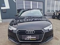 Gebraucht Audi A4 Basis 122 PS (89 kW) 2018 Schwarz Kombi