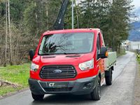 Gebraucht Ford Transit 155 PS (114 kW) 2015 Rot Van