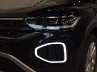 Gebraucht VW T-Roc 115 PS (84 kW) 2025 Schwarz  metallicperleffektno SUV