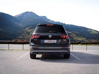 gebraucht VW Tiguan Tiguan 2,0 TDI SCR Highline DSG Highline
