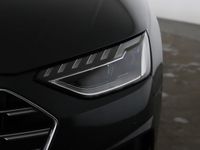 Gebraucht Audi A4 163 PS (119 kW) 2021 Grau Kombi