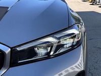 gebraucht BMW 330 i xDrive Touring M-Paket Aut.