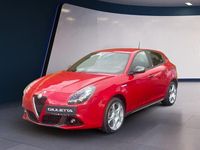 Gebraucht Alfa Romeo Giulietta Executive 120 PS (88 kW) 2018 Rot Kleinwagen