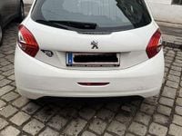 Gebraucht Peugeot 208 Active 68 PS (50 kW) 2013 Kleinwagen