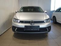Gebraucht VW Polo 95 PS (69 kW) 2024 Silber  metallic Limousine