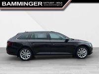 gebraucht Skoda Superb Kombi 2,0 TDI 4x4 Style DSG ''8fach bereift''