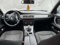 gebraucht BMW 318 318 d Touring Österreich-Paket