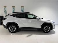 gebraucht Hyundai Tucson GO 1.6 T-GDI Hybrid 2WD AT 176 kW (239 PS) 2-Zonen-Klimaautomatik, Sitzheizung, Lenkradheizung, Navigationssystem, DAB, Android Auto, Apple CarPlay, Rückfahrkamera, Einparkhilfe vorne und hinten, 18 Zoll Leichtmetallfelgen, uvm.