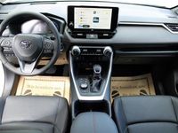 Gebraucht Toyota RAV4 Style 185 PS (136 kW) 2023 Weiss  metallicperleffekt SUV