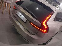 Gebraucht Volvo V90 Plus 310 PS (228 kW) 2025 Gold Kombi
