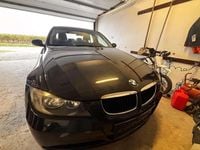 Gebraucht BMW 318 129 PS (94 kW) 2006 Limousine