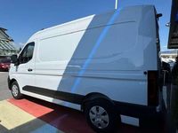 gebraucht Nissan Interstar Kastenwagen L2H2 3,5t dCi 150 Tekna