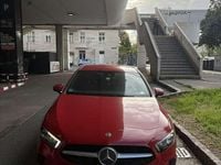 Gebraucht Mercedes A180 116 PS (85 kW) 2019 Rot Kleinwagen