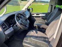 Gebraucht VW Multivan Highline 204 PS (150 kW) 2016 Van