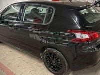 Gebraucht Peugeot 308 Active 82 PS (60 kW) 2015 Limousine