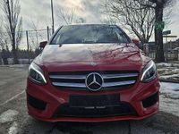 Gebraucht Mercedes B200 136 PS (100 kW) 2018 Rot Van / Kleinbus