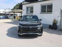 Gebraucht VW Tiguan Sport 193 PS (141 kW) 2025 Schwarz  metallic SUV