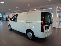 gebraucht Hyundai Staria Transporter 1.6 T-GDI HEV *RFK* *Tempomat*