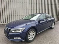 Gebraucht VW Passat Highline 150 PS (110 kW) 2019 Blau Limousine