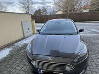 gebraucht Ford Focus Focus Kombi 1.5 TDCi Titanium – gepflegt