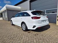 gebraucht Kia Ceed Sportswagon Vision 1.5 T-GDi 140PS Automatik Klimaautomatik Alarmanlage Sitzheizung Lenkradheizung Navi PDC Rückf.Kamera Bluetooth Touchscreen Apple CarPlay Android Auto Tempomat