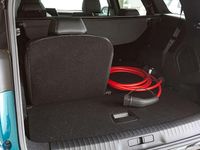 gebraucht Peugeot 5008 Elektro 210 73kWh GT