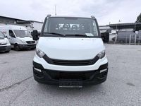 Gebraucht Iveco Daily 155 PS (114 kW) 2017 Weiß Limousine