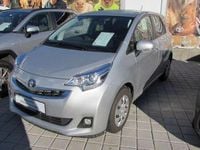 Gebraucht Toyota Verso-S Lounge 99 PS (72 kW) 2015 Silber Van / Kleinbus