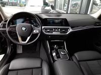 gebraucht BMW 330e 330 e Touring SPORT LINE 4x4 Aut Touring SPORT LINE 4x4 Aut