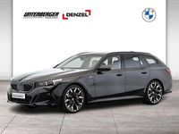 Gebraucht BMW 550 M Sport 313 PS (230 kW) 2025 Schwarz Kombi