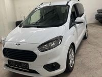Gebraucht Ford Tourneo Courier Trend 75 PS (55 kW) 2021 Weiß Van / Kleinbus