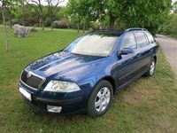 gebraucht Skoda Octavia OctaviaCombi 16 Elegance TDI CR DPF Elegance