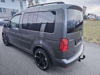 Gebraucht VW Caddy Life 105 PS (77 kW) 2016 Grau Van / Kleinbus