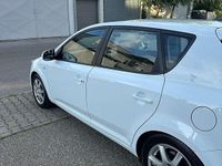 gebraucht Kia Ceed Ceed /cee'd 1,6 CRDi Cool ECO DPF ISG Cool ECO