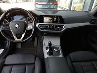 gebraucht BMW 318 d Touring Aut. SPORTLEDERSITZE / VIRTUELL / LED / NAVI / AHV / ACC