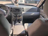gebraucht Jeep Grand Cherokee 3.0 CRD Automatik Laredo