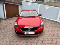 Gebraucht Volvo V40 CC 152 PS (111 kW) 2017 Rot Kombi
