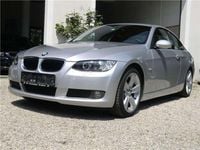 Gebraucht BMW 320 M Sport 170 PS (125 kW) 2009 Silber metallic Coupé