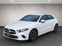 gebraucht Mercedes A180 d Kompaktlimousine Style PTS Shz LED MBUX