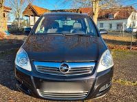 Gebraucht Opel Zafira 126 PS (92 kW) 2011 Van / Kleinbus