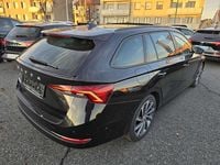 gebraucht Skoda Octavia Combi 20 TDI Style DSG