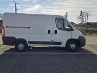 Gebraucht Peugeot Boxer 101 PS (74 kW) 2011 Weiß Van