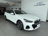Gebraucht BMW i5 M Sport 250 kW (340 PS) 2025 Weiß Kombi