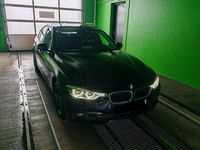 Gebraucht BMW 320 Advantage 184 PS (135 kW) 2015 Schwarz Limousine