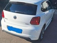 Gebraucht VW Polo LOUNGE 75 PS (55 kW) 2016 Weiß Limousine